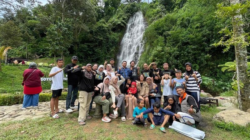 Camping Ceria, Ngargoyoso Waterfall